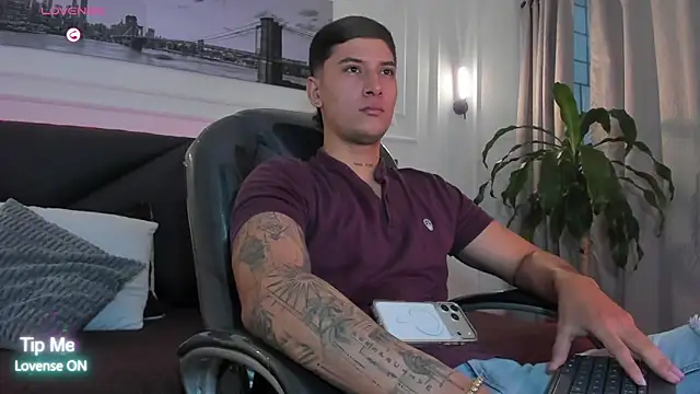 Damian23   online show from April 15, 2026, 12:23 pm