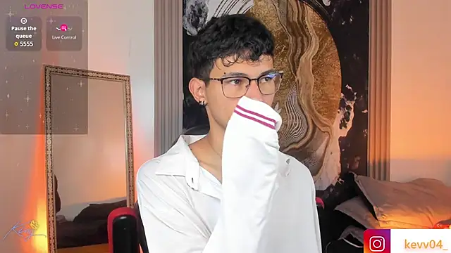 Alexx tc online show from April 10, 2026, 3:01 am