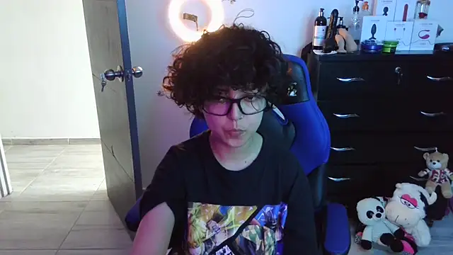 thomascooper7 online show from October 20, 2025, 6:30 pm