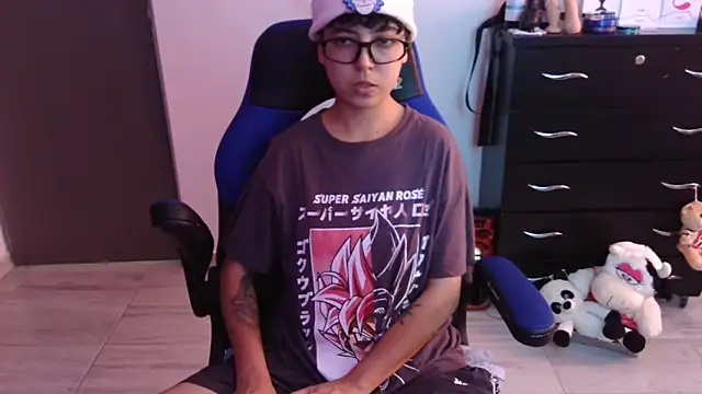 thomascooper7 online show from November 26, 2025, 6:42 pm