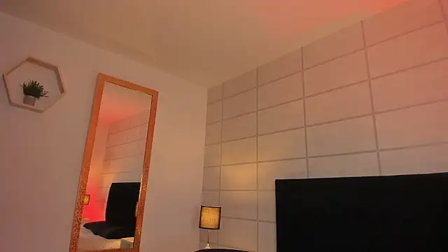 Snapshot of Christine_Laam chatting on February 2, 2026, 12:15 pm Christine Laam online show from February 2, 2026, 12:15 pm