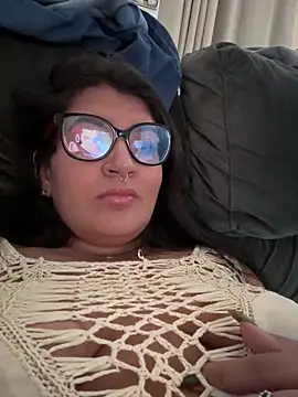 Snapshot of isa_ofc2024 chatting on March 6, 2025, 1:46 pm isa ofc2024 online show from March 6, 2025, 1:46 pm