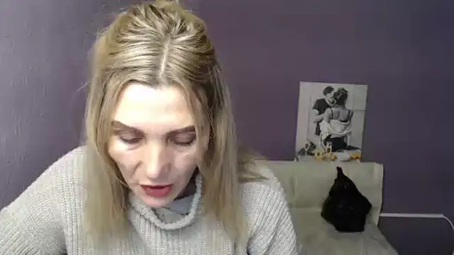 Snapshot of _sexy_lady chatting on December 10, 2024, 2:17 pm sexy lady online show from December 10, 2024, 2:17 pm
