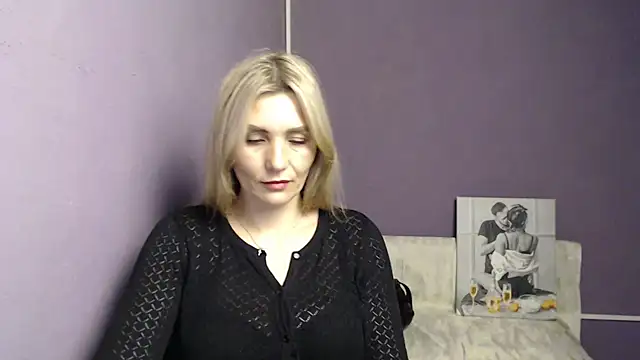 Snapshot of _sexy_lady chatting on December 13, 2024, 5:43 pm sexy lady online show from December 13, 2024, 5:43 pm