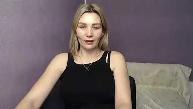Snapshot of _sexy_lady chatting on December 24, 2024, 5:16 am sexy lady online show from December 24, 2024, 5:16 am
