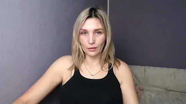 Snapshot of _sexy_lady chatting on February 7, 2025, 3:30 pm sexy lady online show from February 7, 2025, 3:30 pm