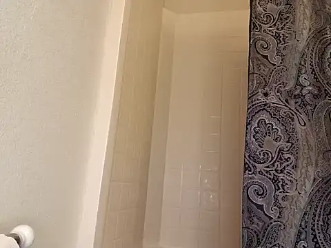 Snapshot of yasohw chatting on January 5, 2025, 2:08 pm yasohw online show from January 5, 2025, 2:08 pm