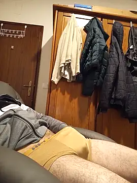 Snapshot of Brucekind chatting on February 28, 2026, 8:10 pm Brucekind online show from February 28, 2026, 8:10 pm