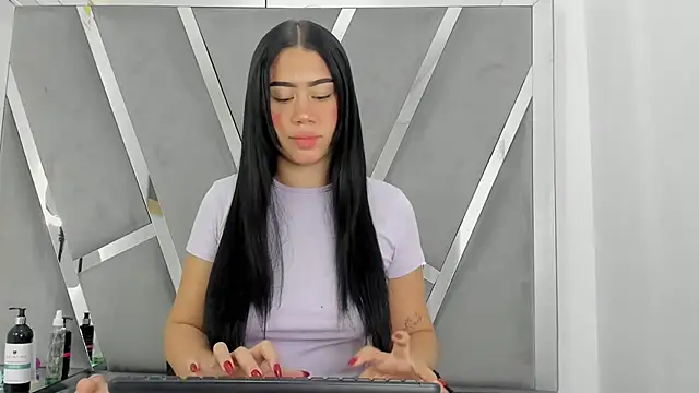 Sofia-candyht online show from February 28, 2025, 3:15 am