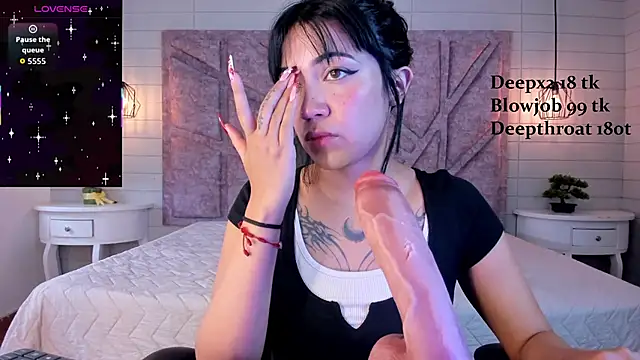 Gianna foxy online show from March 24, 2026, 1:38 pm