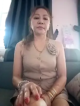 Baby-sexysweet69 online show from October 7, 2025, 12:08 am