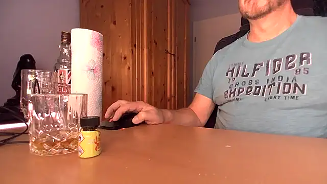 Tom PP cgn online show from September 15, 2025, 11:27 pm