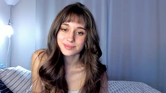 Snapshot of erika_hoiree chatting on November 28, 2025, 7:11 am erika hoiree online show from November 28, 2025, 7:11 am