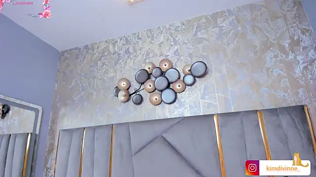 KimDevinne online show from February 15, 2025, 2:58 am