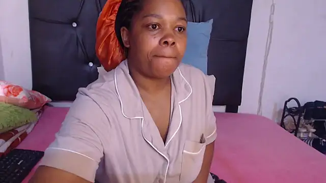 BigbootyNickyx online show from March 28, 2026, 1:54 pm