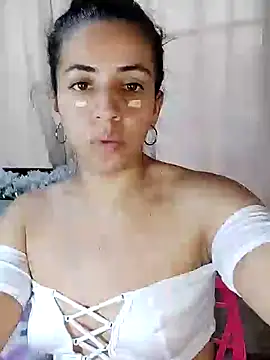 Snapshot of anngela01 chatting on January 4, 2025, 8:05 pm anngela01 online show from January 4, 2025, 8:05 pm