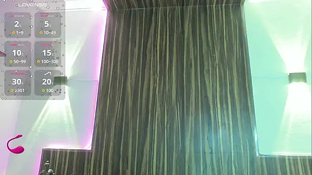 Snapshot of issa_soto_ chatting on February 11, 2025, 1:41 pm issa soto online show from February 11, 2025, 1:41 pm