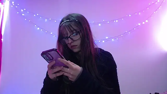 Aurora blossom   online show from December 16, 2025, 8:14 pm