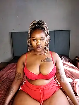 Snapshot of ThickPearlx23 chatting on April 9, 2026, 7:14 am ThickPearlx23 online show from April 9, 2026, 7:14 am