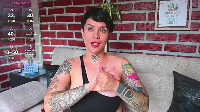 Snapshot of KatInk chatting on March 3, 2025, 4:03 pm KatInk online show from March 3, 2025, 4:03 pm