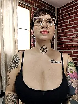 Snapshot of KatInk chatting on January 7, 2026, 2:52 pm KatInk online show from January 7, 2026, 2:52 pm