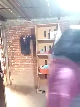 yovana13 online show from January 6, 2026, 10:56 pm