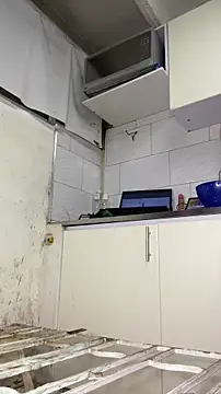 Chloee ep online show from February 3, 2026, 5:16 am