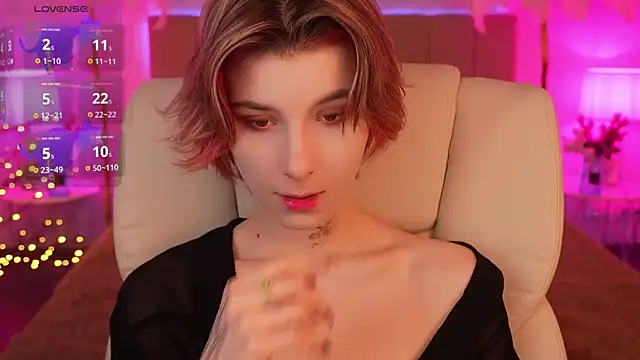 HaylaAmber online show from December 16, 2024, 7:04 am