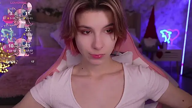 HaylaAmber online show from January 4, 2025, 9:43 am