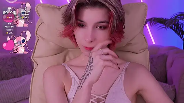 HaylaAmber online show from March 4, 2025, 11:11 pm