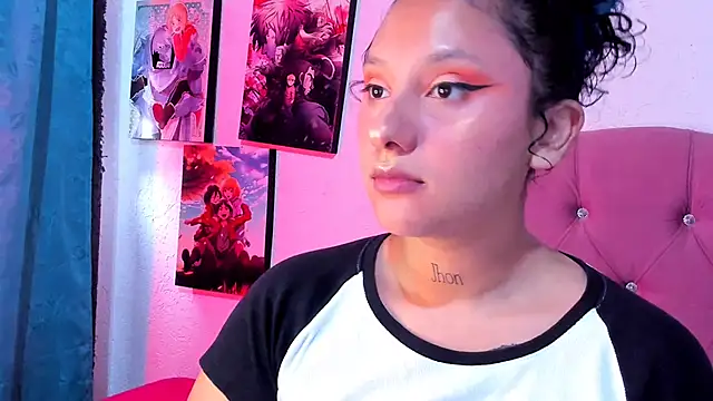 Mila nixon02 online show from April 13, 2026, 5:40 pm