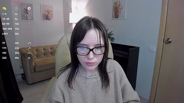 Snapshot of VelvetMore chatting on December 1, 2024, 7:36 pm VelvetMore online show from December 1, 2024, 7:36 pm