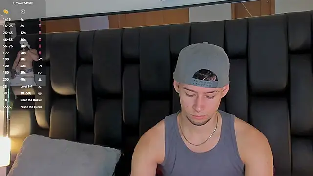 Snapshot of JadeSmiith_ chatting on January 8, 2026, 10:01 pm JadeSmiith online show from January 8, 2026, 10:01 pm