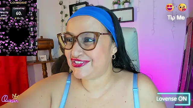 Gia Nahomi online show from February 25, 2026, 9:24 pm