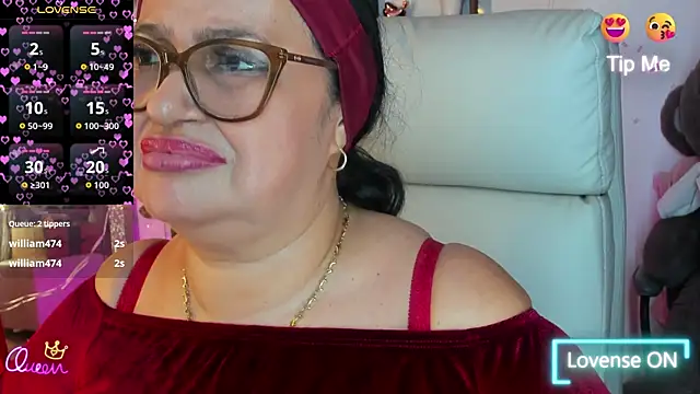 Gia Nahomi online show from May 15, 2026, 11:23 pm