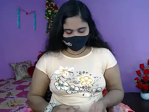 Hot Maleka online show from February 14, 2026, 4:48 pm