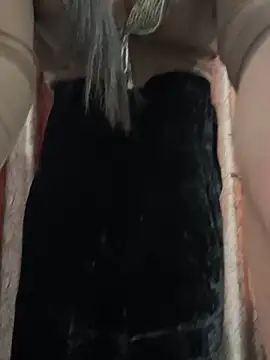 Sexo shivani online show from December 13, 2024, 8:51 am