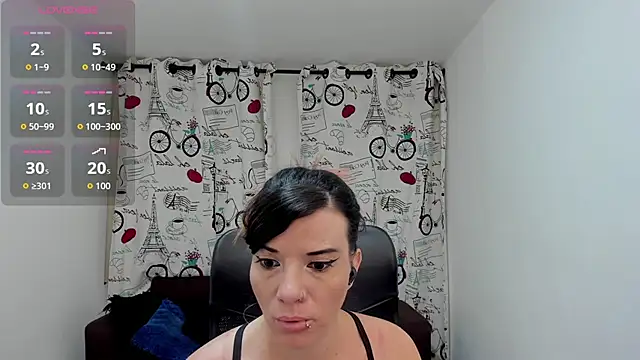 DanaaRey online show from October 23, 2025, 2:38 pm