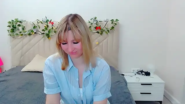 Incredible Ariela online show from May 8, 2026, 9:25 am