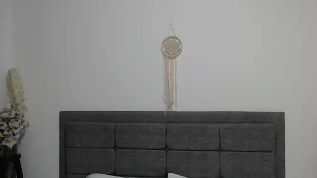 Snapshot of Vicky_Love_ chatting on February 13, 2025, 10:55 am Vicky Love online show from February 13, 2025, 10:55 am