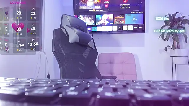 Snapshot of emily_palmeer chatting on October 30, 2025, 10:16 am emily palmeer online show from October 30, 2025, 10:16 am