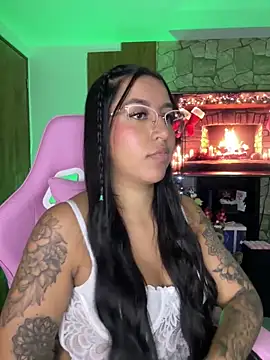 Tamara Roberts1 online show from December 28, 2024, 5:23 am