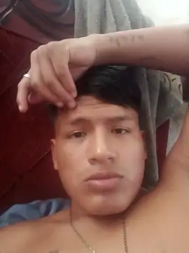 Snapshot of Huebolocko chatting on December 8, 2024, 5:55 pm Huebolocko online show from December 8, 2024, 5:55 pm