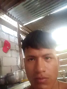 Snapshot of Huebolocko chatting on December 8, 2024, 9:19 pm Huebolocko online show from December 8, 2024, 9:19 pm