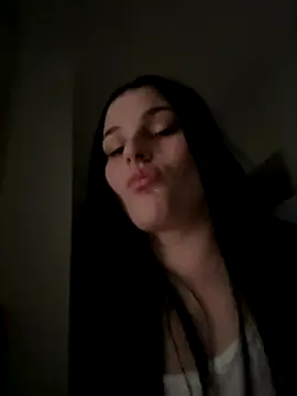 Snapshot of ximena01_ chatting on November 24, 2025, 8:03 am ximena01 online show from November 24, 2025, 8:03 am