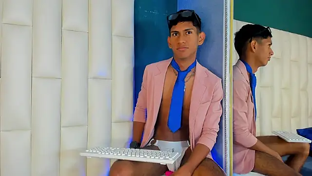 Nick Collins18 online show from March 14, 2025, 5:38 am