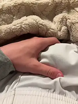 paolone79037 online show from March 2, 2026, 10:16 pm