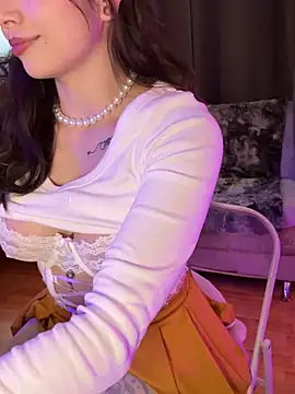 Snapshot of JessieCarter chatting on January 18, 2026, 5:00 am JessieCarter online show from January 18, 2026, 5:00 am