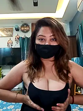 Snapshot of Cute-mona chatting on February 21, 2026, 10:38 am Cute-mona online show from February 21, 2026, 10:38 am