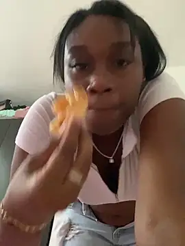 EscorpiLeoncita online show from March 9, 2025, 10:19 pm